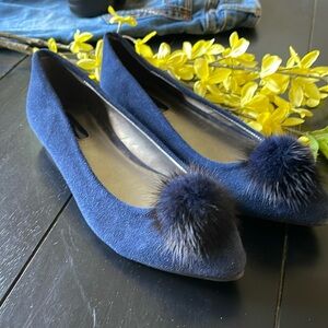 Mark. Women's Genuine Suede Pompom Pointed Toe Ballet Flats Navy Blue Size 8